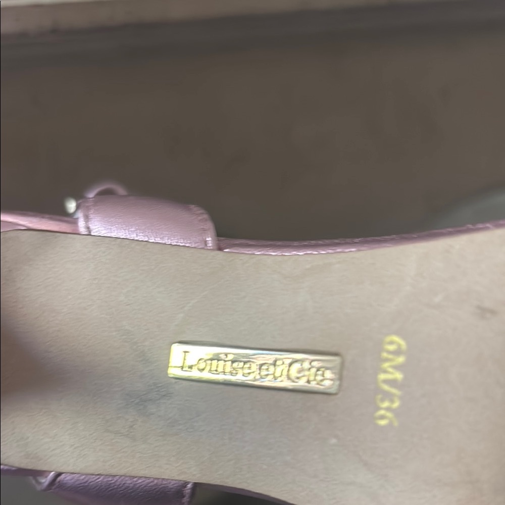 Elegant Pink Ankle Strap Sandals - Picture 8 of 8